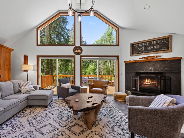 Landen Lodge Great Room Gas Fireplace