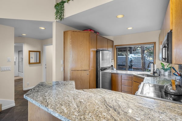 River Ridge 601A- kitchen