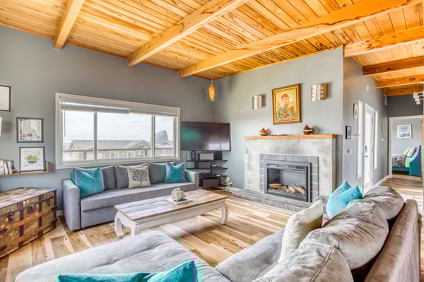 The Rock Inn Yacht-105