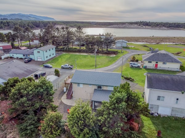 Birds Eye view, Bungalow by the Bay