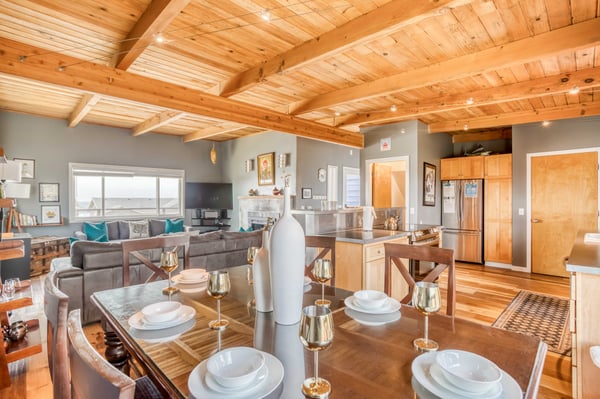 The Rock Inn Yacht-104