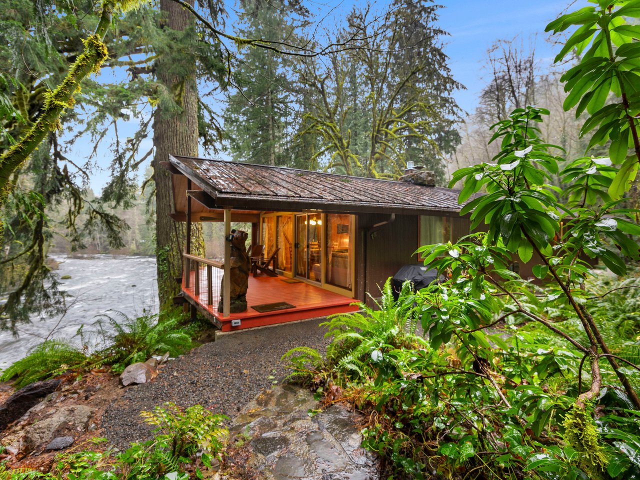 Bear River Retreat- Covered Front Deck
