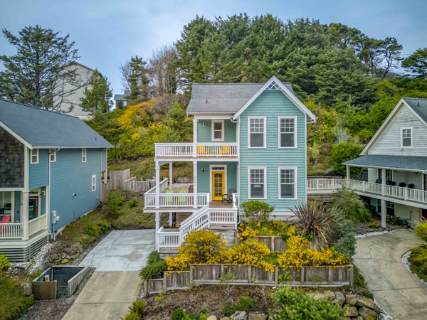 Sandy Feet Retreat Exterior View