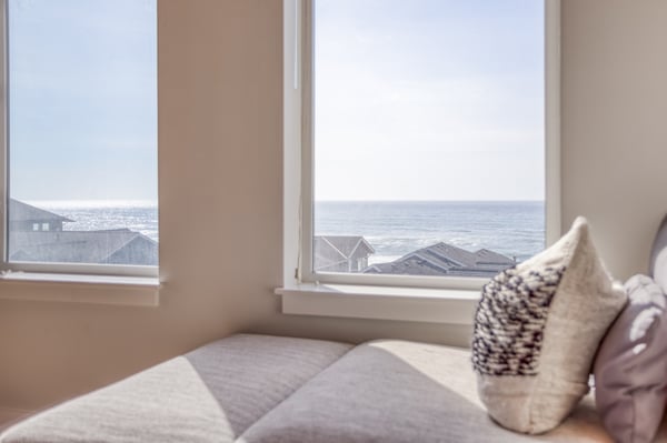 Direct Beach View