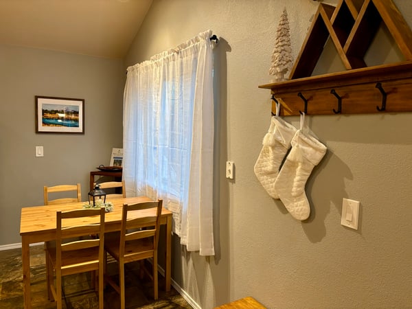 Holiday Dining Room