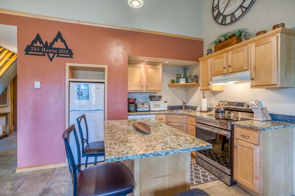 Dining Area with High Chairs