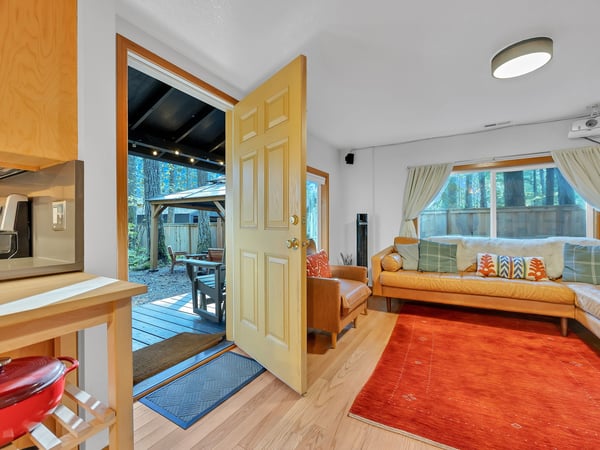 Little Chestnut Cabin-Front Door