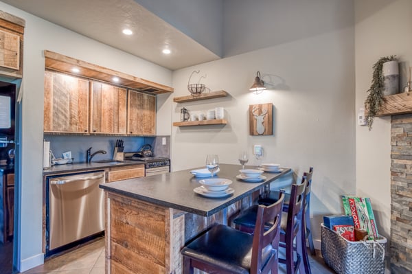 Dining Area with High Chairs