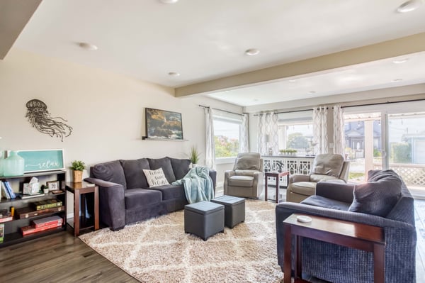 Coastal Livin-109