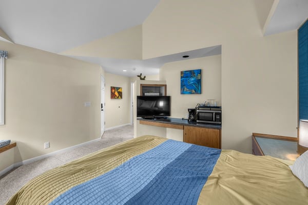River Ridge 601B- Streaming TV