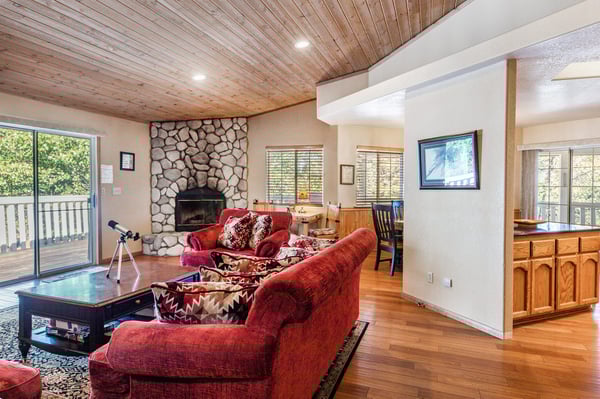 Comfortable couch with rusty fireplace