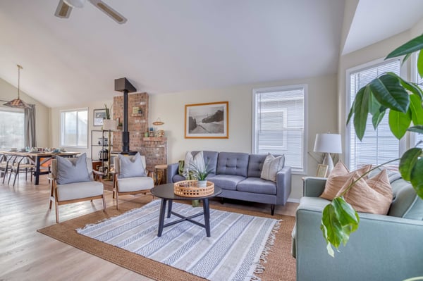 Coastal Charm-108