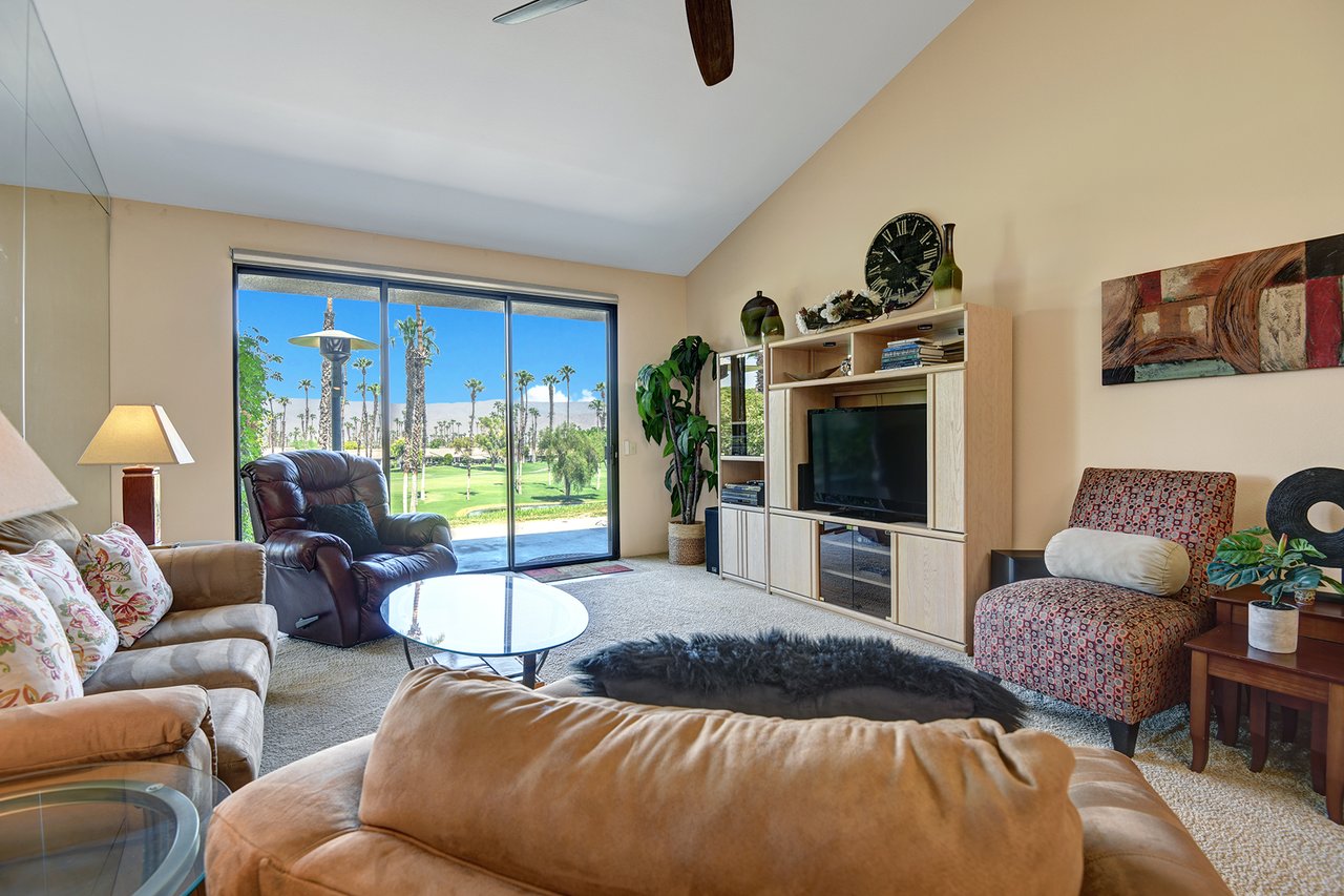 LIVING SPACE.jpg mls