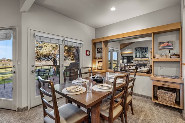 Enamored at Eagle Crest- Dining Room