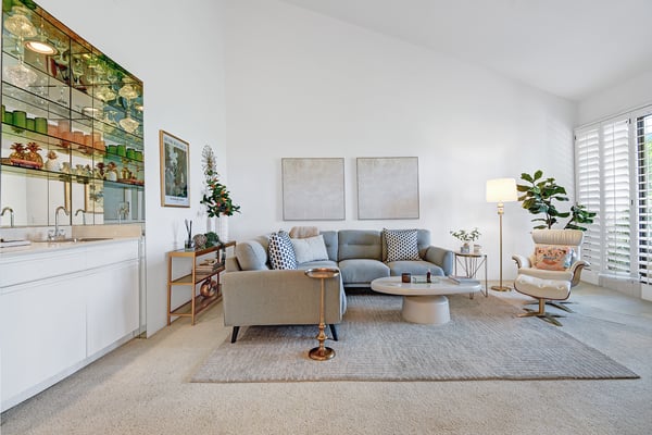 LLIVING SPACE.jpg mls