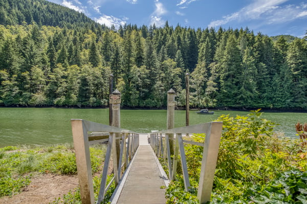 2-The Crabbing Cabin