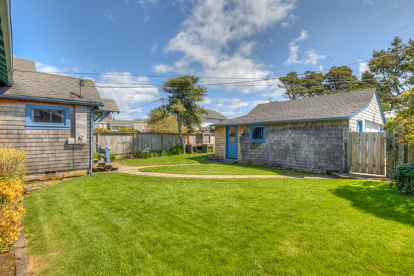 View of ext. back yard