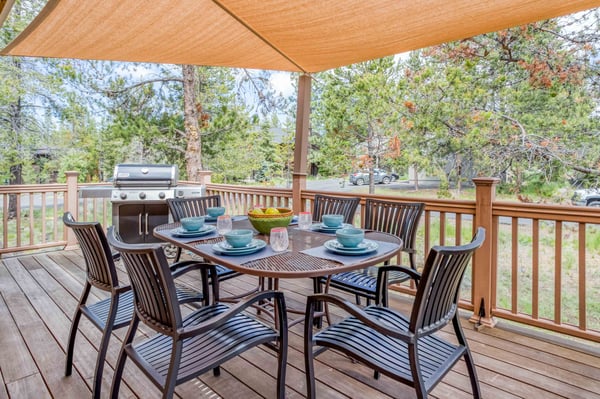 Outdoor Dining Area